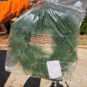 NWT BethlehemLights Solutions Battery Op. Blue Ridge Pine 20" Wreath